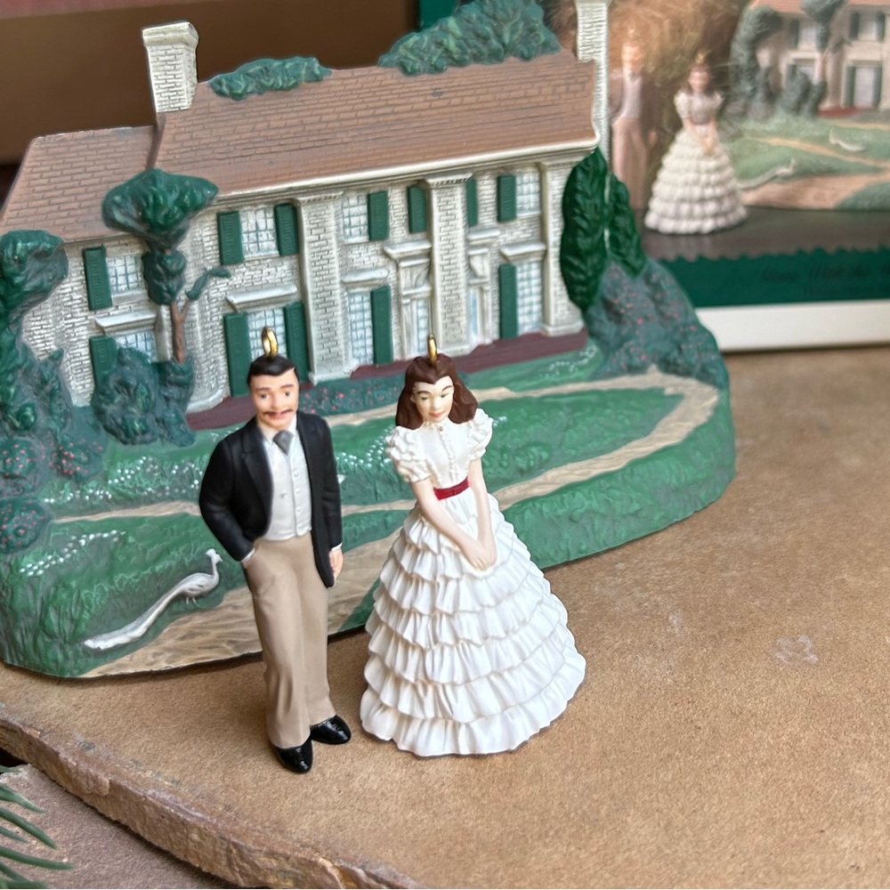 Hallmark Gone with the Wind Keepsake Ornament New in Box